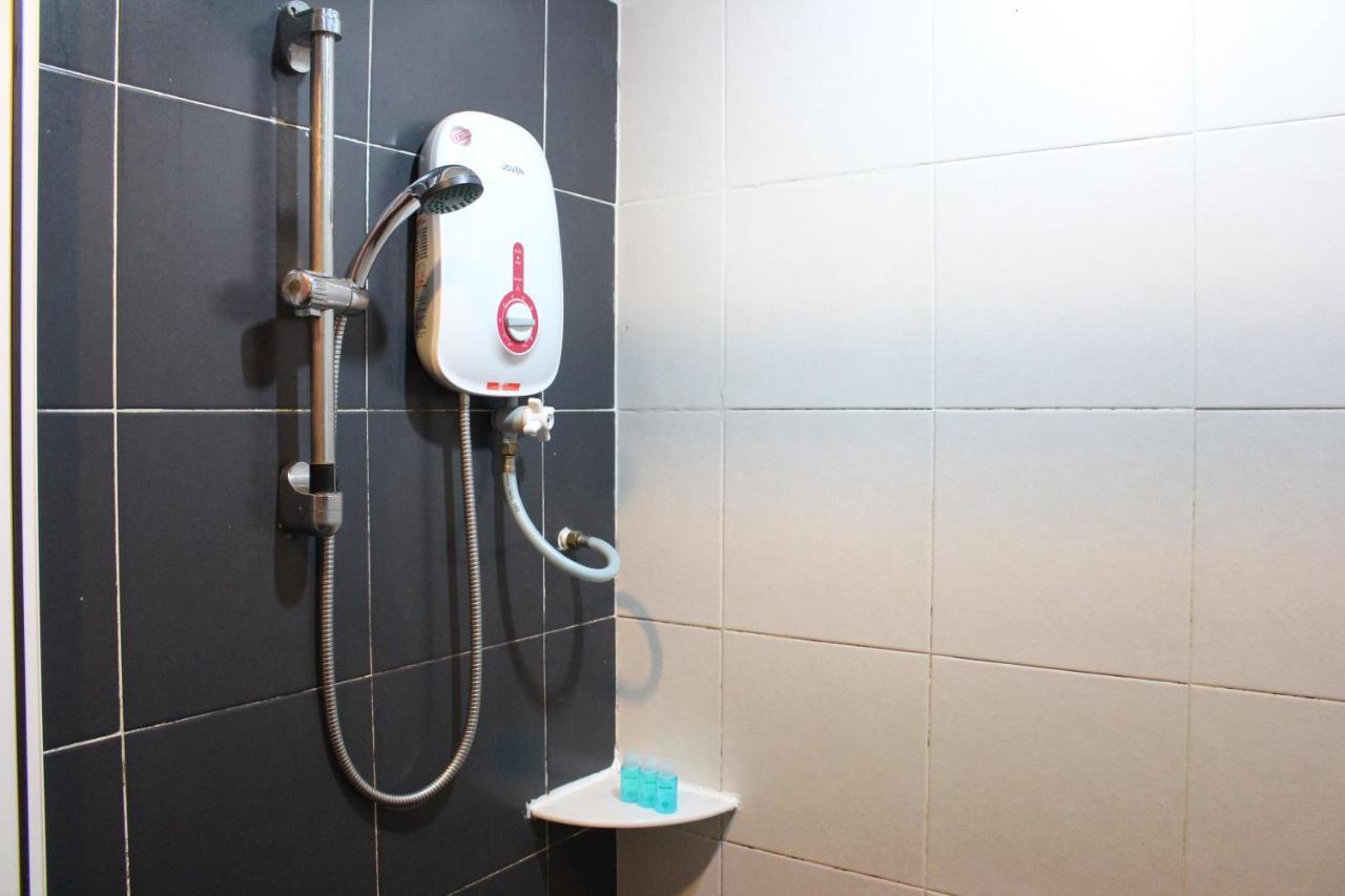 Grand Sentosa Hotel Johor Bahru Extérieur photo