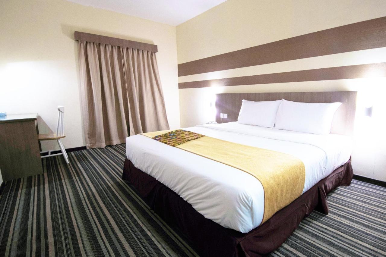 Grand Sentosa Hotel Johor Bahru Extérieur photo