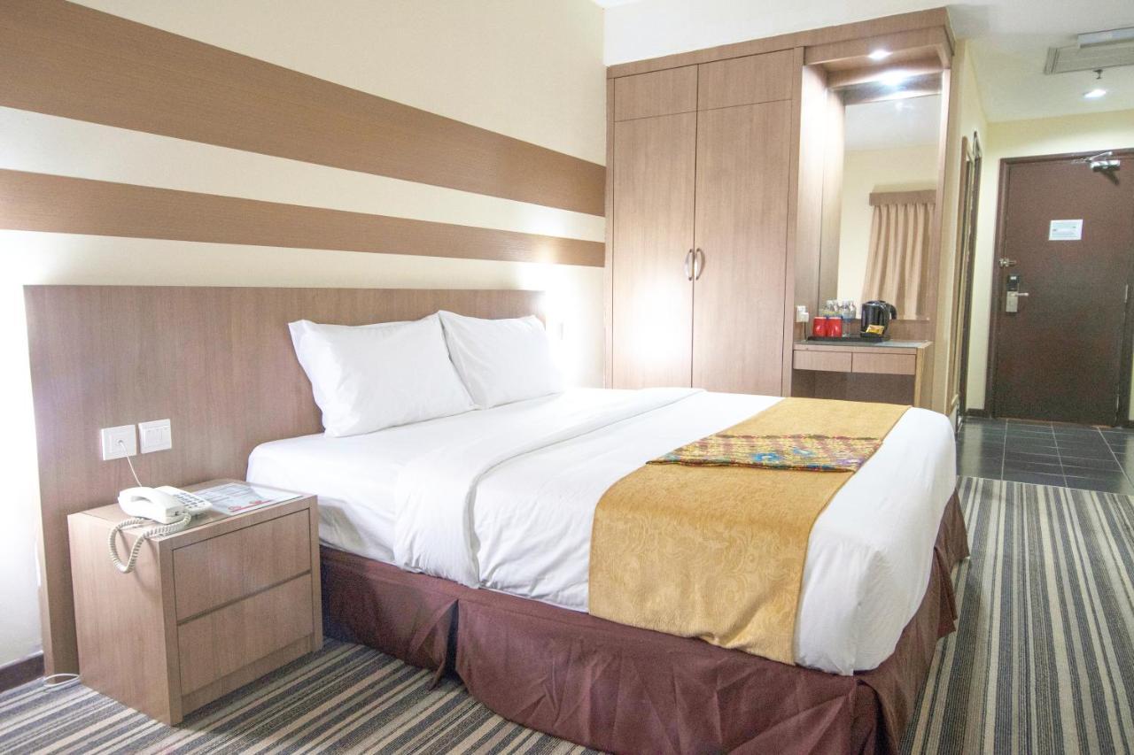Grand Sentosa Hotel Johor Bahru Extérieur photo