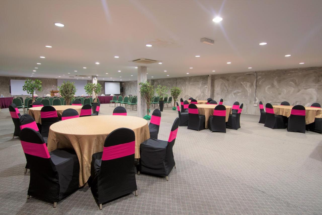 Grand Sentosa Hotel Johor Bahru Extérieur photo