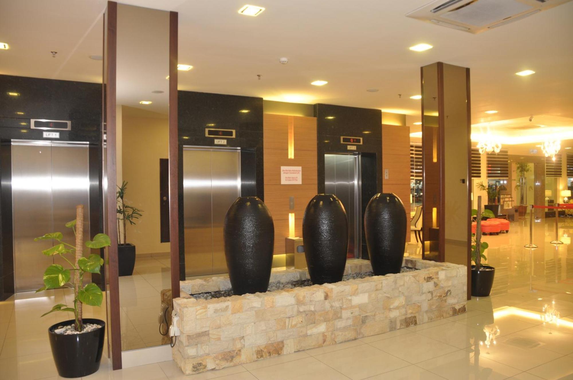 Grand Sentosa Hotel Johor Bahru Extérieur photo