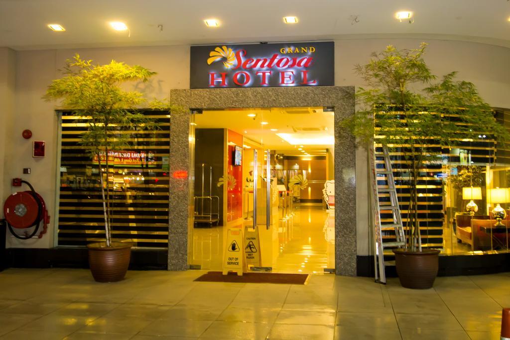Grand Sentosa Hotel Johor Bahru Extérieur photo
